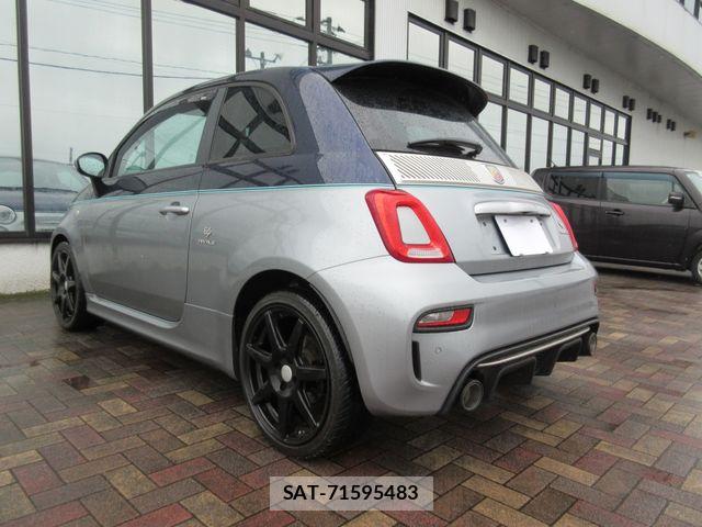 Abarth 695 2019-01 6813456-13