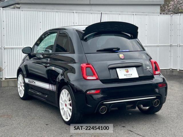 Abarth 695 2022-09 7324952-8