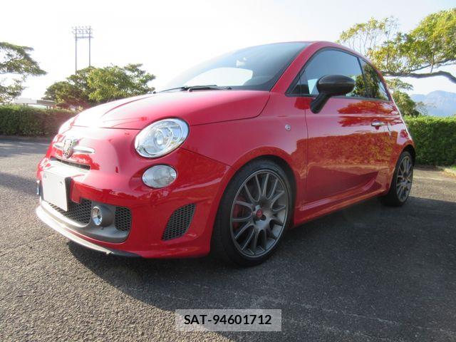 Abarth 695 2012-01 7719845-9