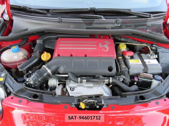 Abarth 695 2012-01 7719845-19
