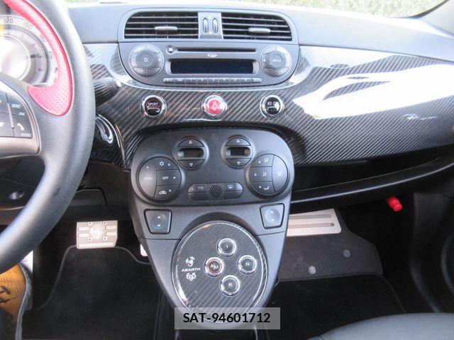 Abarth 695 2012-01 7719845-27
