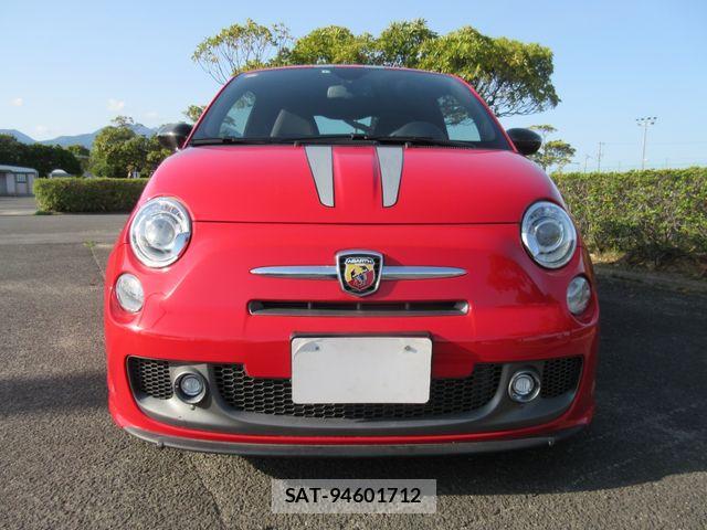 Abarth 695 2012-01 7719845-3