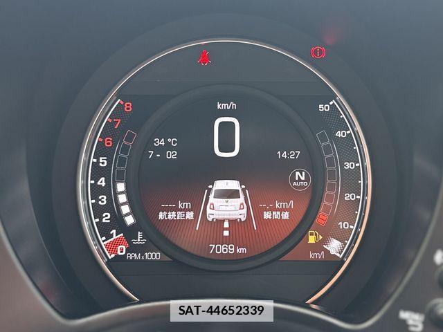 Abarth 695 2024-07 7875061-14