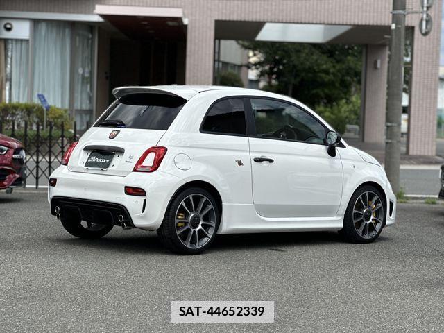 Abarth 695 2024-07 7875061-23