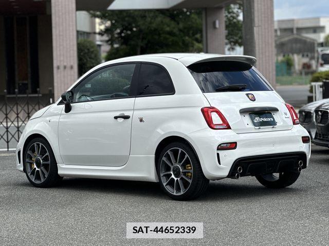 Abarth 695 2024-07 7875061-25