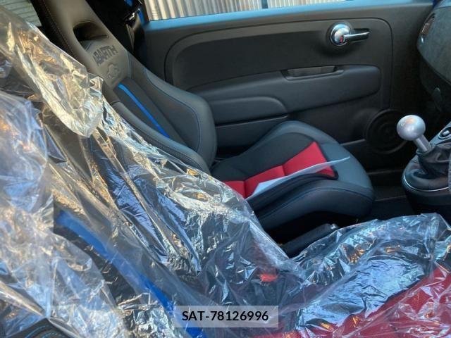 Abarth 695 2023-09 8522644-11