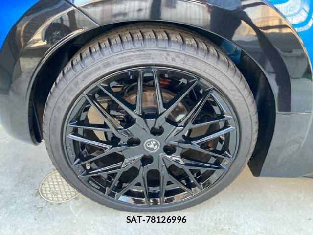 Abarth 695 2023-09 8522644-6