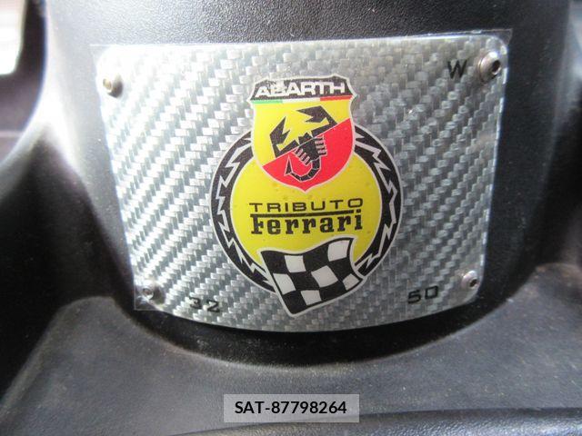 Abarth 695 2012-10 8878453-28