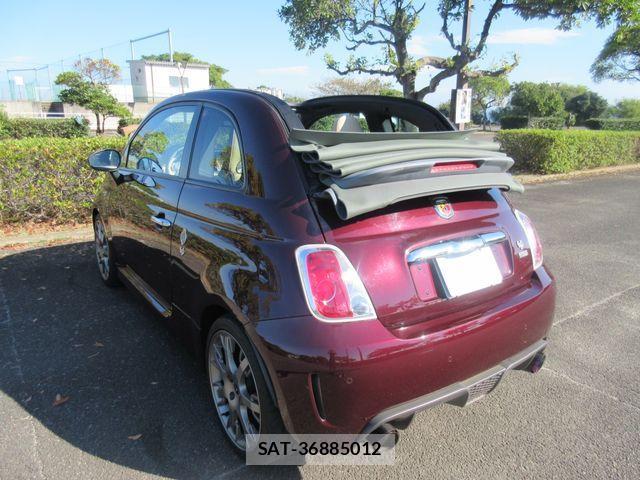 Abarth 695 2013-07 1427371-14