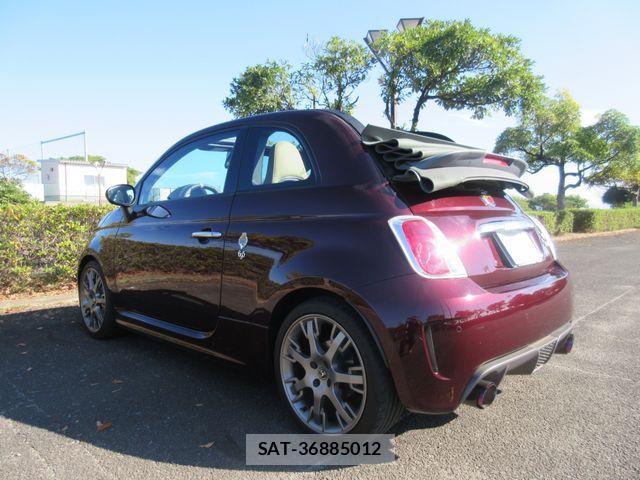 Abarth 695 2013-07 1427371-15