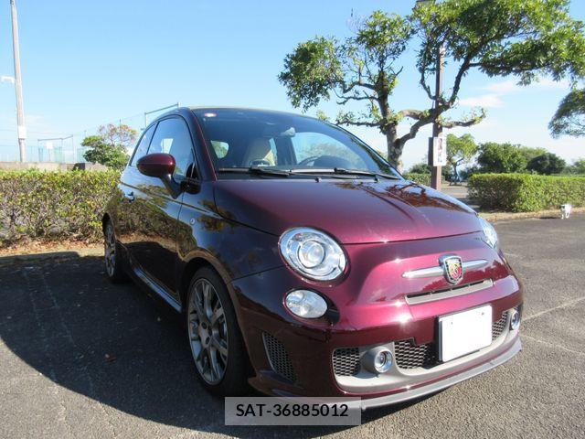 Abarth 695 2013-07 1427371-4
