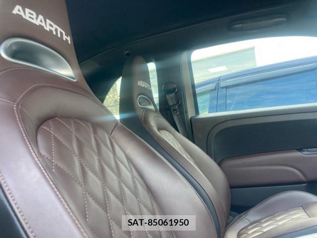 Abarth 695 2023-05 5859058-13