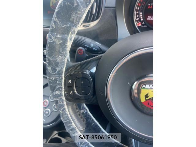 Abarth 695 2023-05 5859058-16