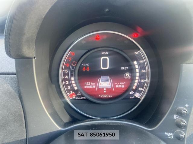 Abarth 695 2023-05 5859058-18