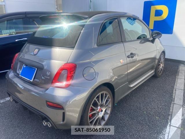 Abarth 695 2023-05 5859058-5