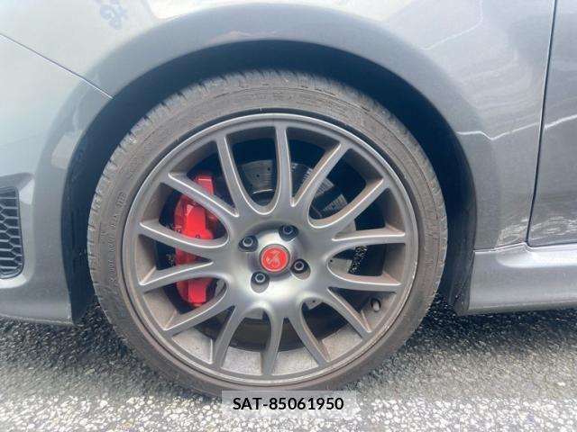 Abarth 695 2023-05 5859058-8