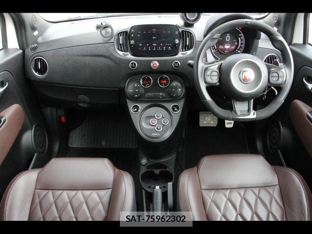 Abarth 695 2023-06 7614610-1