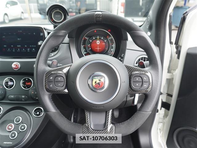 Abarth 695 2025-01 7719852-10