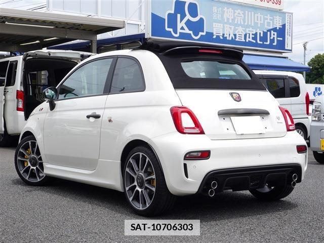 Abarth 695 2025-01 7719852-3