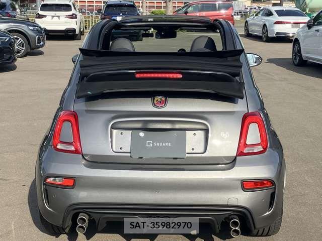 Abarth 695 2025-12 8205934-5