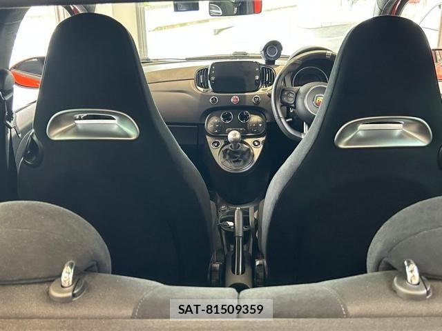 Abarth 595 2024-04 7249622-9