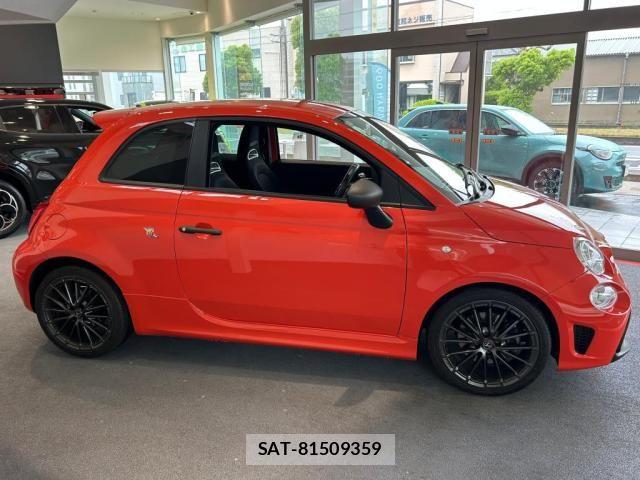 Abarth 595 2024-04 7249622-2
