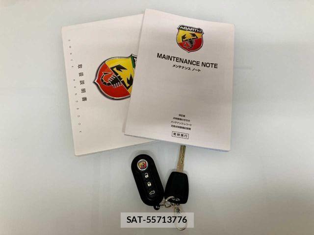 Abarth 595 2022-09 8097436-9