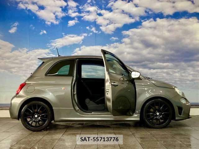 Abarth 595 2022-09 8097436-16