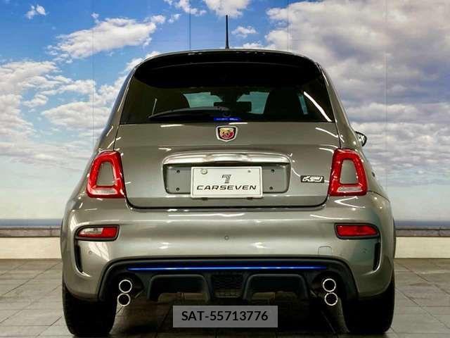 Abarth 595 2022-09 8097436-19