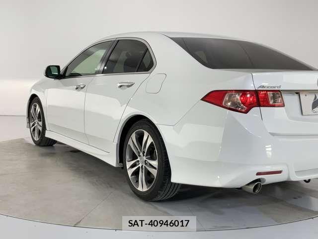 Honda ACCORD 2012-08 1100811-6
