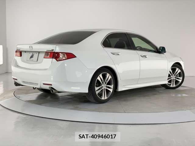 Honda ACCORD 2012-08 1100811-1