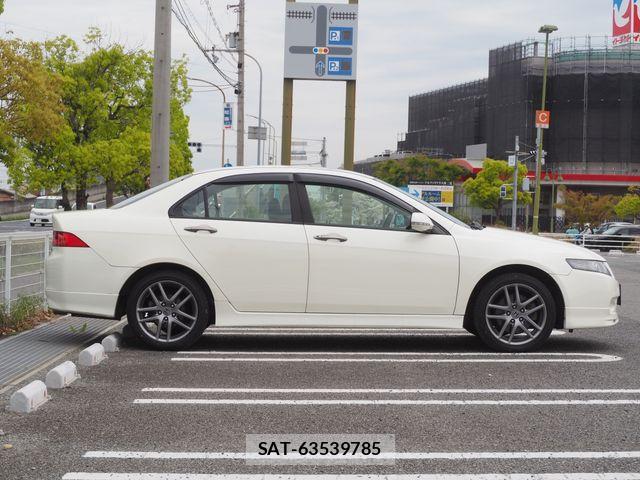 Honda ACCORD 2003-04 6610226-5