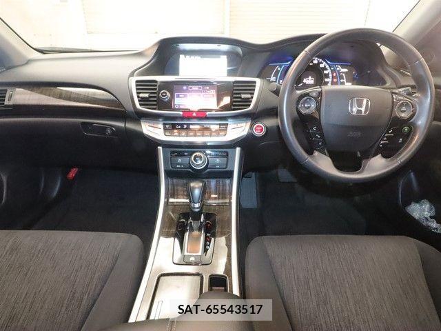 Honda ACCORD HYBRID 2014-08 1280394-2
