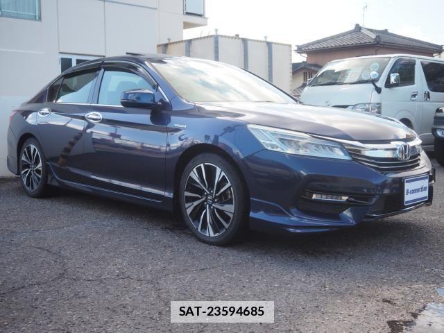 Honda ACCORD HYBRID 2016-10 1307154-26