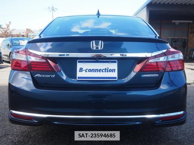 Honda ACCORD HYBRID 2016-10 1307154-8