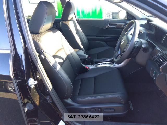 Honda ACCORD HYBRID 2018-08 1541707-1