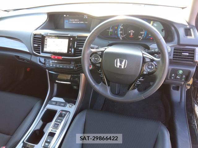 Honda ACCORD HYBRID 2018-08 1541707-2
