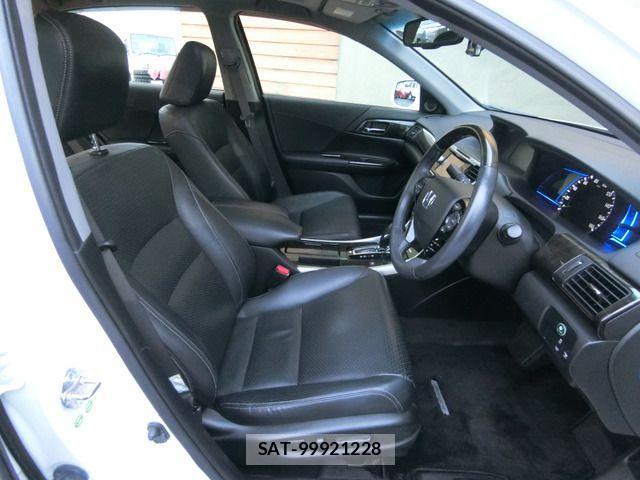 Honda ACCORD HYBRID 2014-12 2113755-15