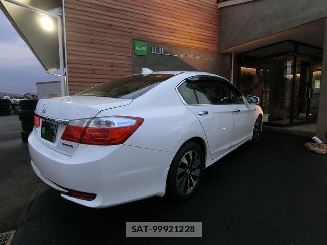 Honda ACCORD HYBRID 2014-12 2113755-7