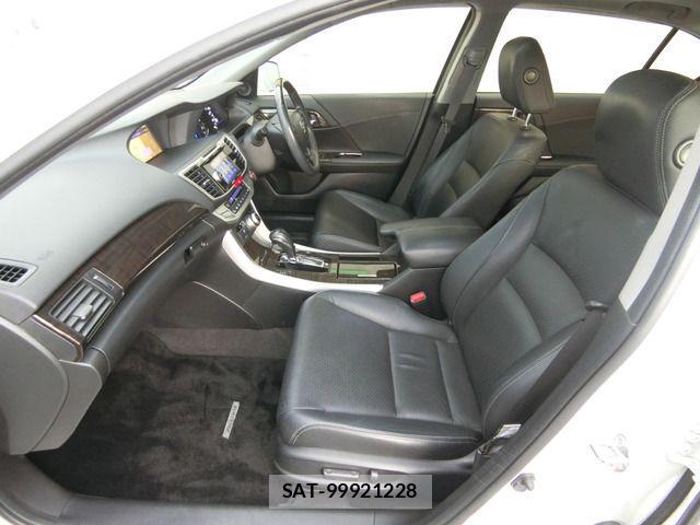 Honda ACCORD HYBRID 2014-12 2113755-8