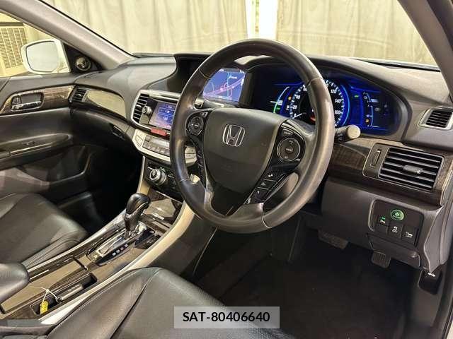 Honda ACCORD HYBRID 2013-11 4585730-11