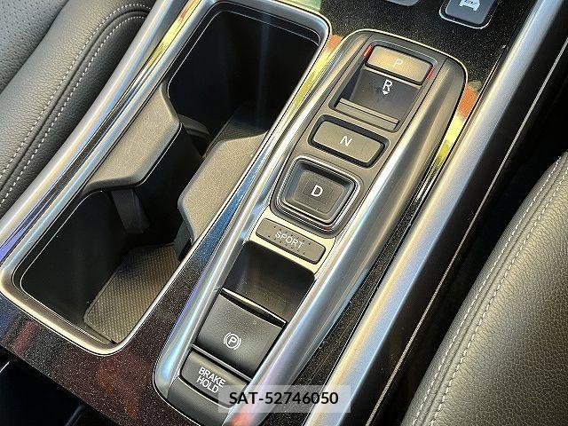 Honda ACCORD HYBRID 2019-08 5859061-19