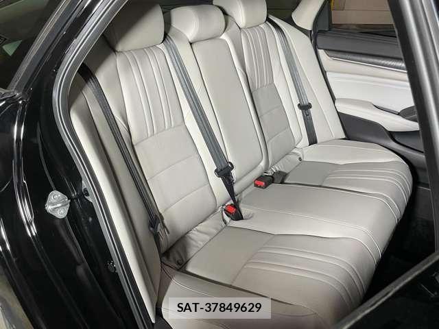 Honda ACCORD HYBRID 2020-09 6241670-17