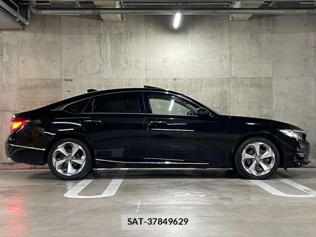 Honda ACCORD HYBRID 2020-09 6241670-7