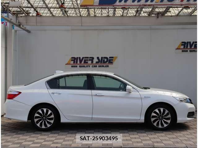 Honda ACCORD HYBRID 2013-08 6241674-4