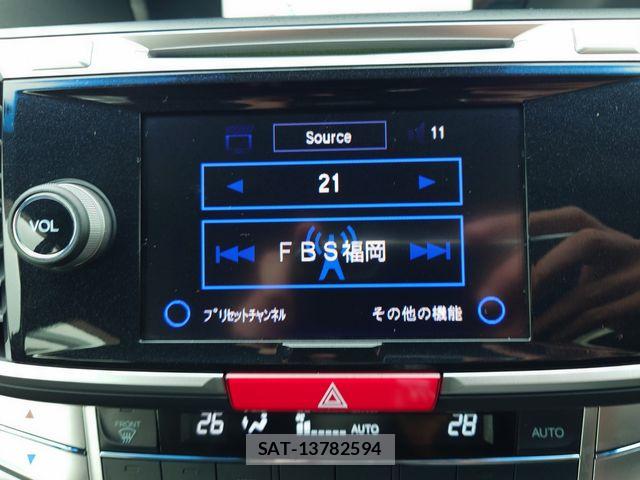 Honda ACCORD HYBRID 2015-04 6271086-16