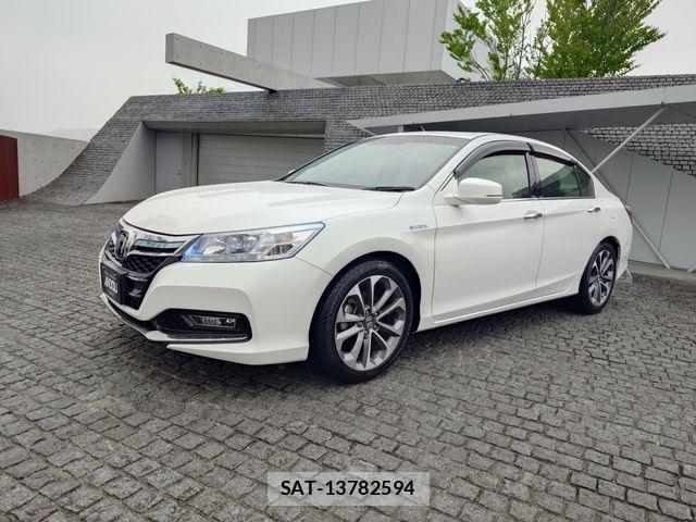 Honda ACCORD HYBRID 2015-04 6271086-1