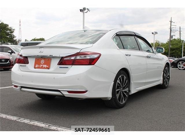 Honda ACCORD HYBRID 2017-05 6610229-17