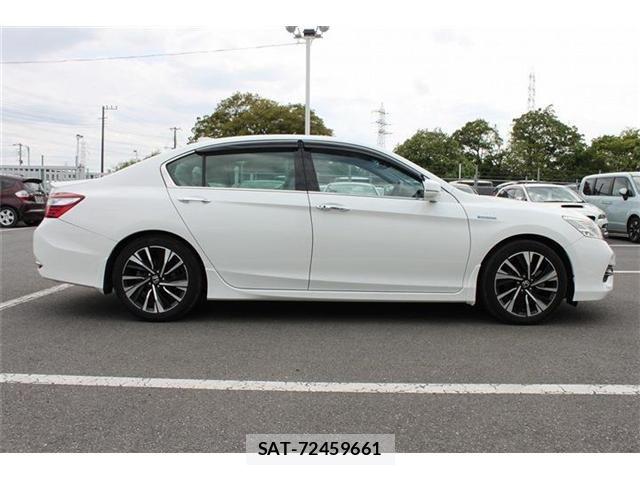 Honda ACCORD HYBRID 2017-05 6610229-18