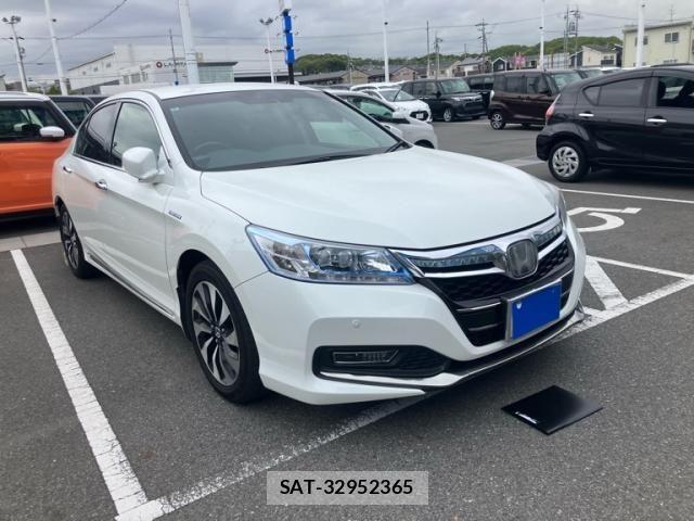 Honda ACCORD HYBRID 2013-09 6610231-2